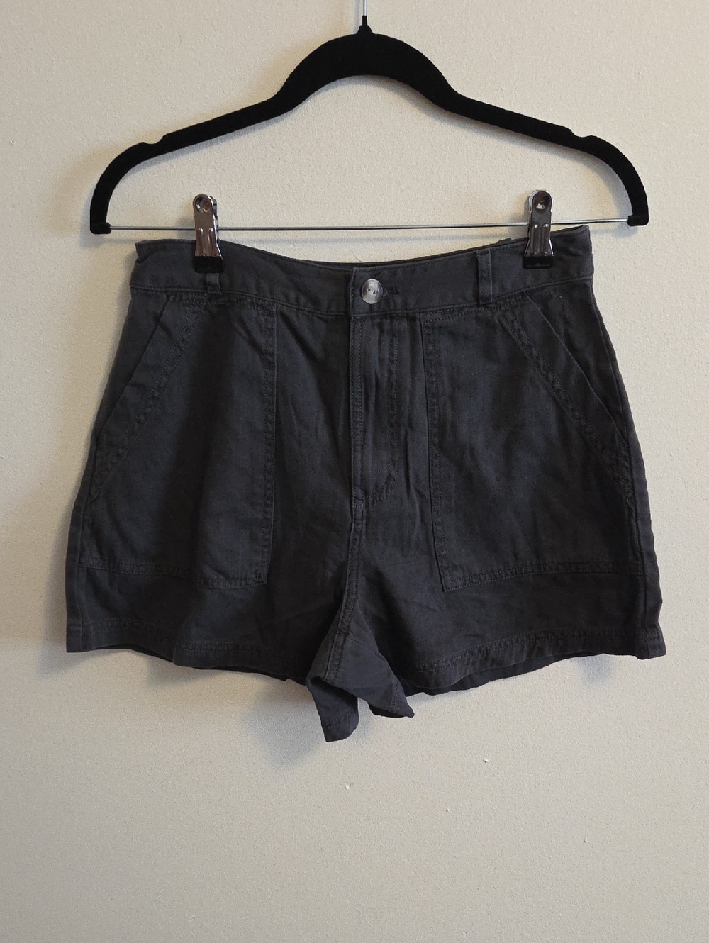 Universal Thread High-Waist Utility Shorts - Charcoal Gray